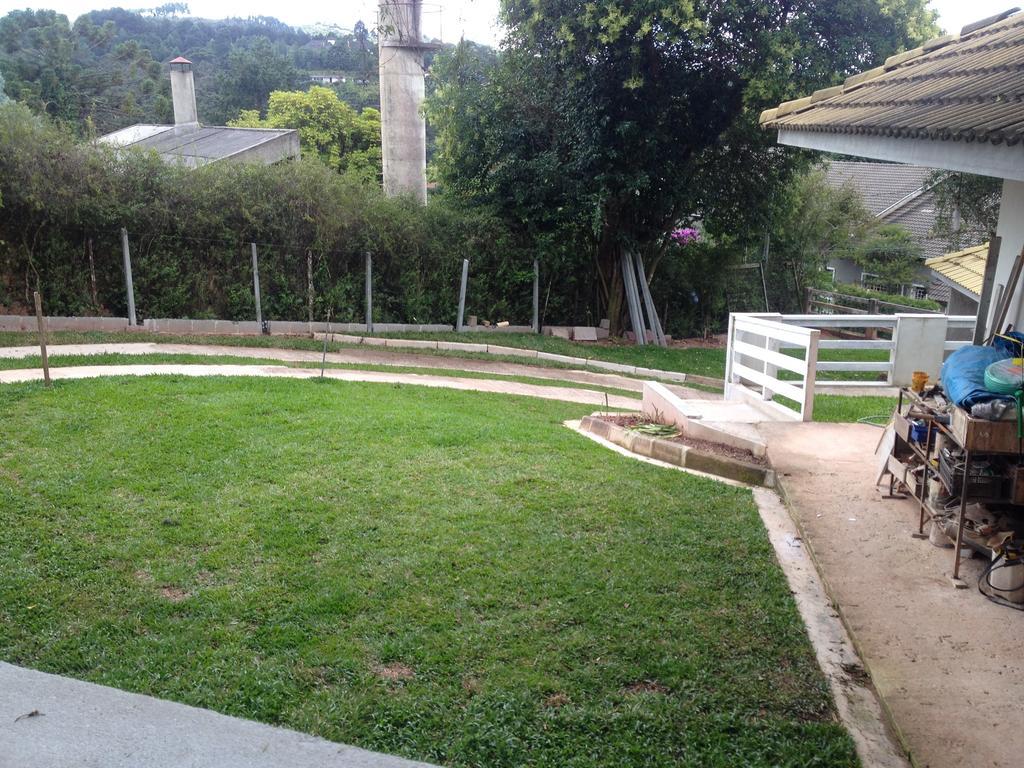 فيلا Casa Do Esquilo Campos Do Jordao Area Externa De 2000 M2 الغرفة الصورة