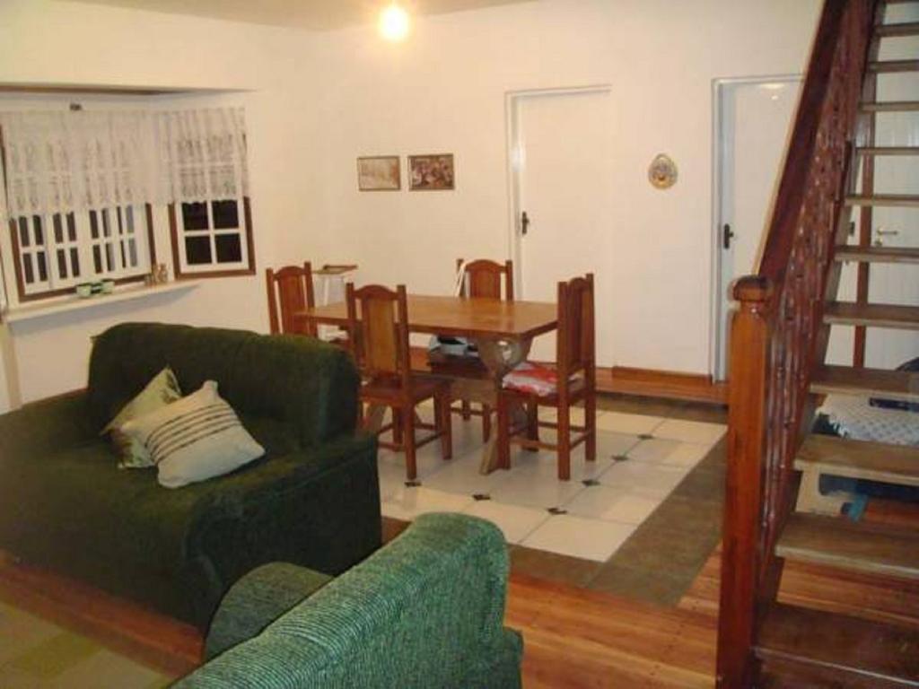 فيلا Casa Do Esquilo Campos Do Jordao Area Externa De 2000 M2 الغرفة الصورة